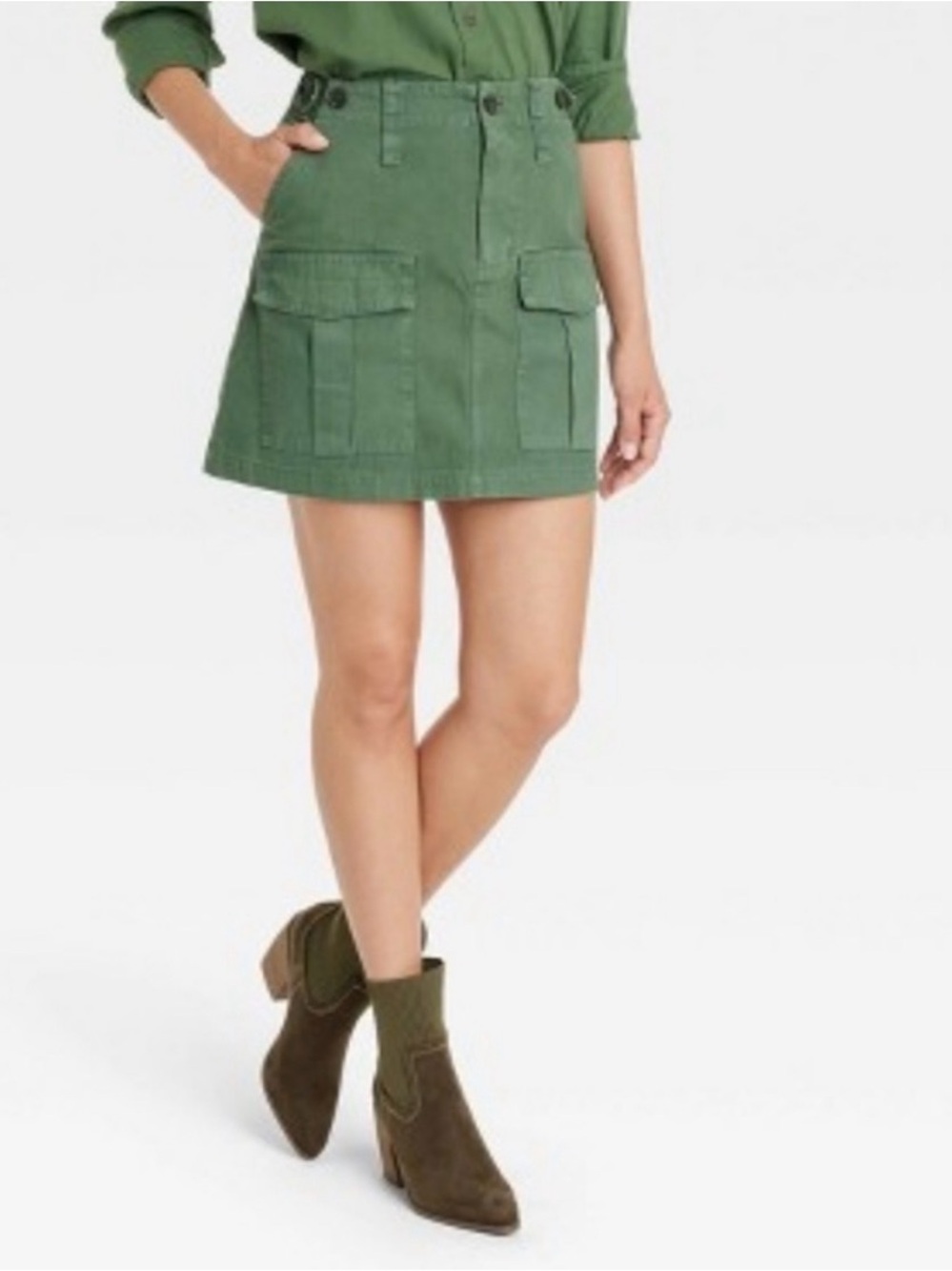 Universal Thread Utility Mini A-Line Cargo Skirt in Olive Green Size 4